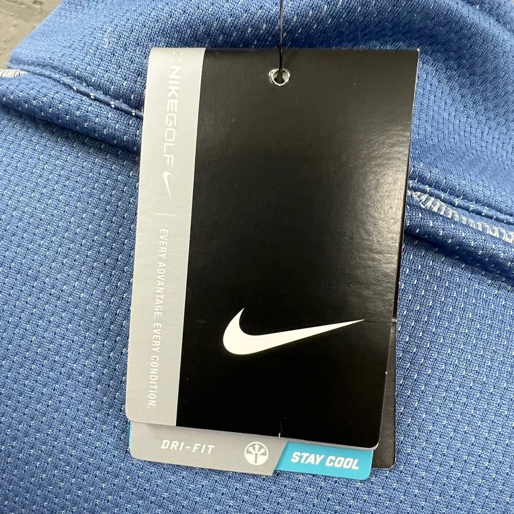 Nike Men's Sphere Dry 1/4 Zip Golf Pullover